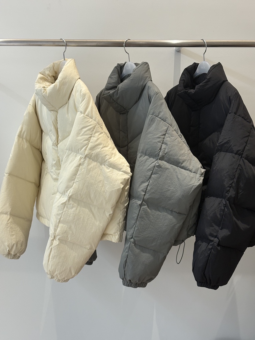 THERE東大門㊣實拍女裝新品人氣推薦熱賣時尚職業真品短款棉服THERE短款棉服