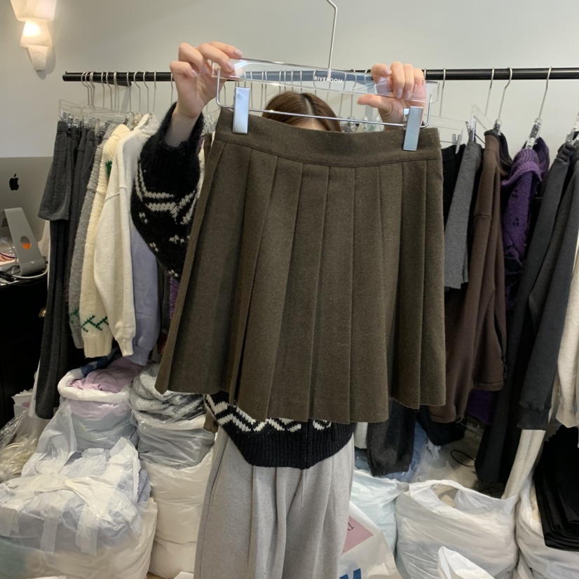 RIVEROOM東大門㊣代購女裝新款真品25秋冬時尚短裙羊毛褶裙RIVEROOM短裙圖色2