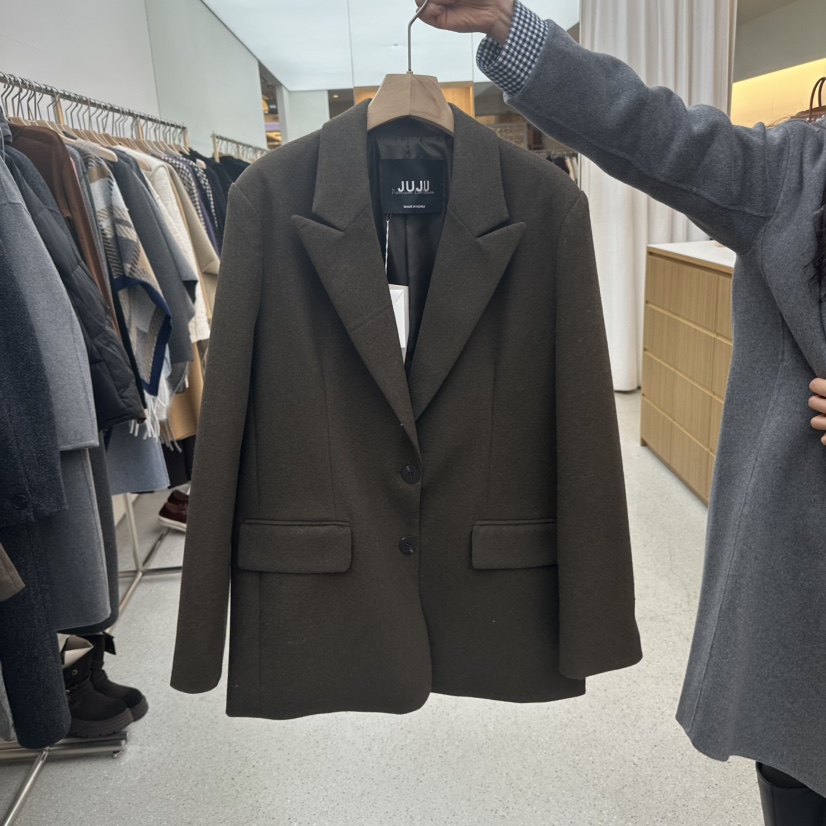 JUJU韓國代購㊣女裝新品時尚休閑25秋冬推薦熱賣真品短款大衣JUJU短款大衣圖色2墨綠