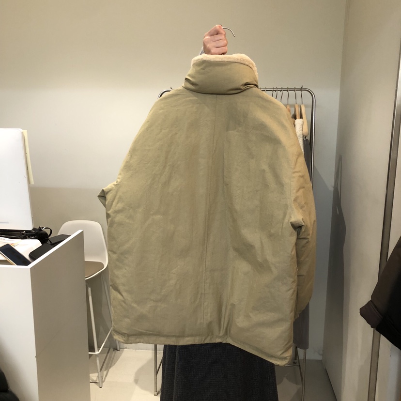 OUTRENE東大門㊣直郵女裝新款推薦職業人氣休閑短款羽絨服絨OUTRENE短款羽絨服