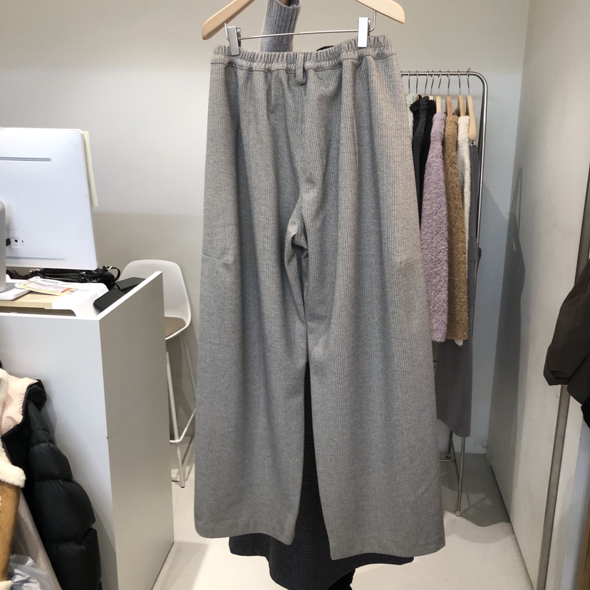 OUTRENE東大門㊣實拍女士新款真品休閑熱賣休閑褲人字紋拉絨OUTRENE休閑褲