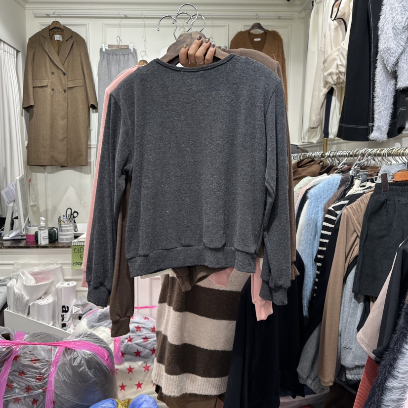 J.RITZY東大門㊣實拍女裝新款推薦職業時尚長袖T恤安哥拉拉絨J.RITZY長袖T恤