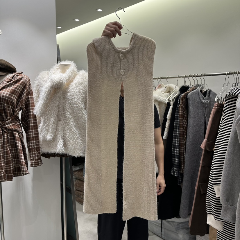 BAIE.38東大門㊣實拍女裝新款時尚推薦圍巾披肩羊毛圍巾連帽BAIE.38圍巾/披肩圖色1