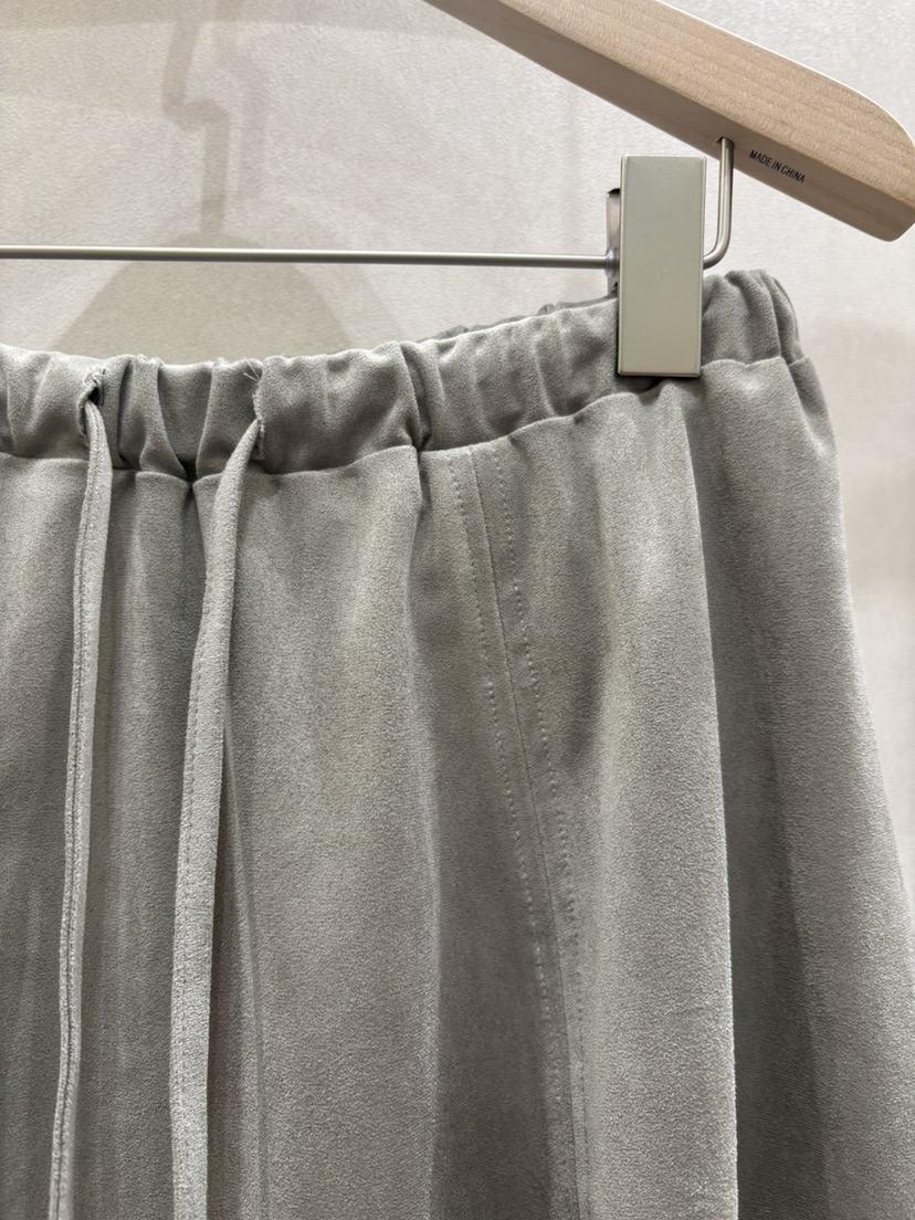 WHO IS SHE韓國直郵㊣女裝新品休閑人氣半身裙中短裙麂皮WHO IS SHE半身裙/中短裙