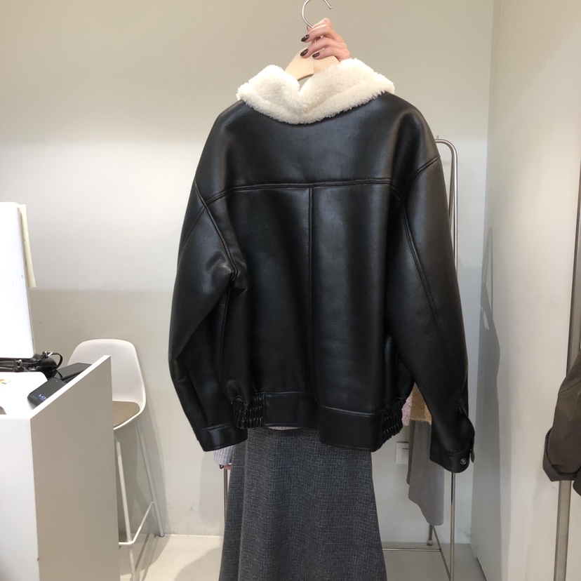 OUTRENE韓國直郵㊣女士新款推薦職業人氣25秋冬休閑夾克皮革OUTRENE夾克