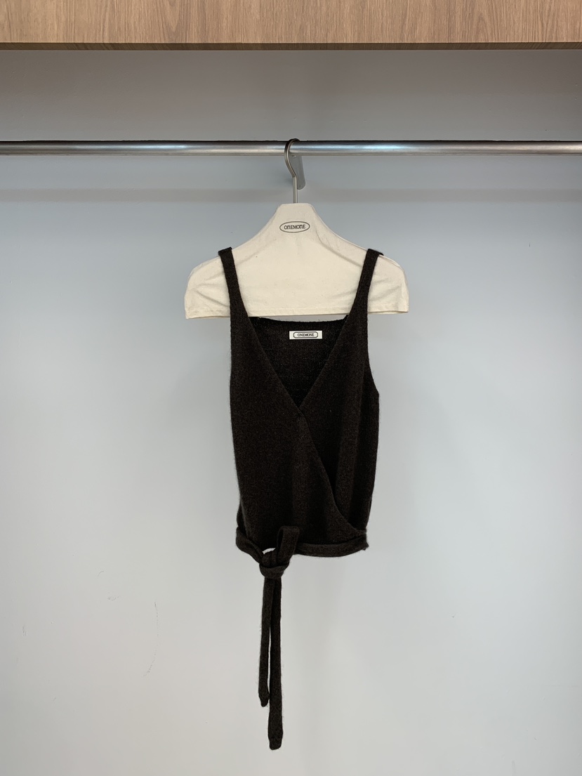 ONE MONE韓國代購㊣女裝新款熱賣職業25秋冬休閑人氣吊帶背心ONE MONE吊帶/背心圖色4