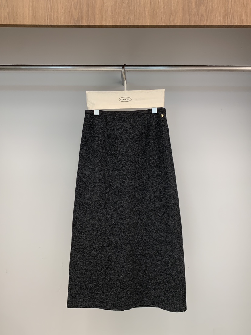 ONE MONE東大門㊣實拍女裝新品職業推薦時尚人氣熱賣真品長裙ONE MONE長裙圖色2
