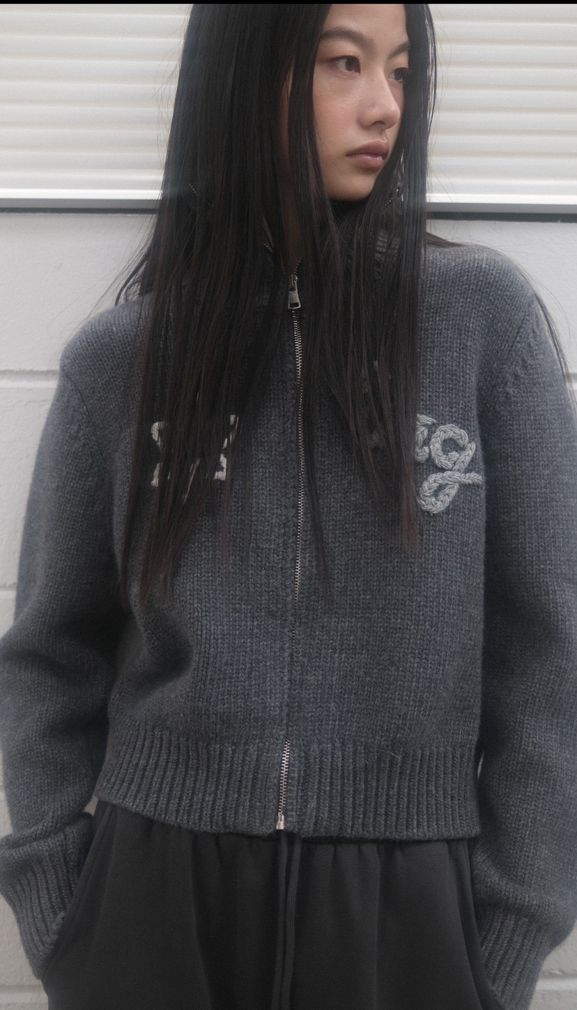 FIFO東大門㊣實拍女裝新品職業熱賣25秋冬推薦針織衫手工刺繡FIFO針織衫