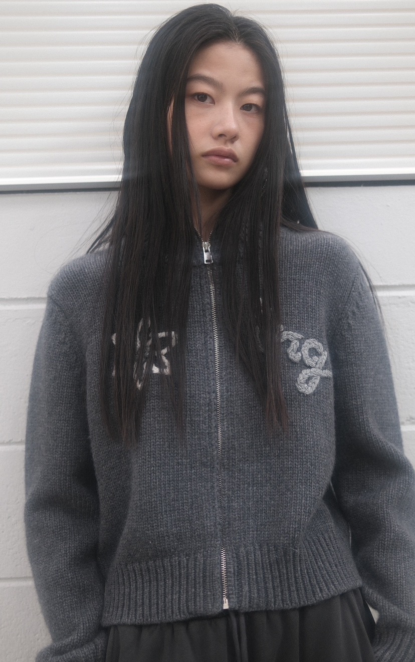 FIFO東大門㊣實拍女裝新品職業熱賣25秋冬推薦針織衫手工刺繡FIFO針織衫