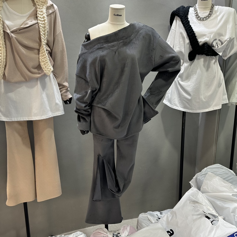 CELINA東大門㊣實拍女士新款真品推薦人氣時尚熱賣職業長袖T恤CELI_NA長袖T恤