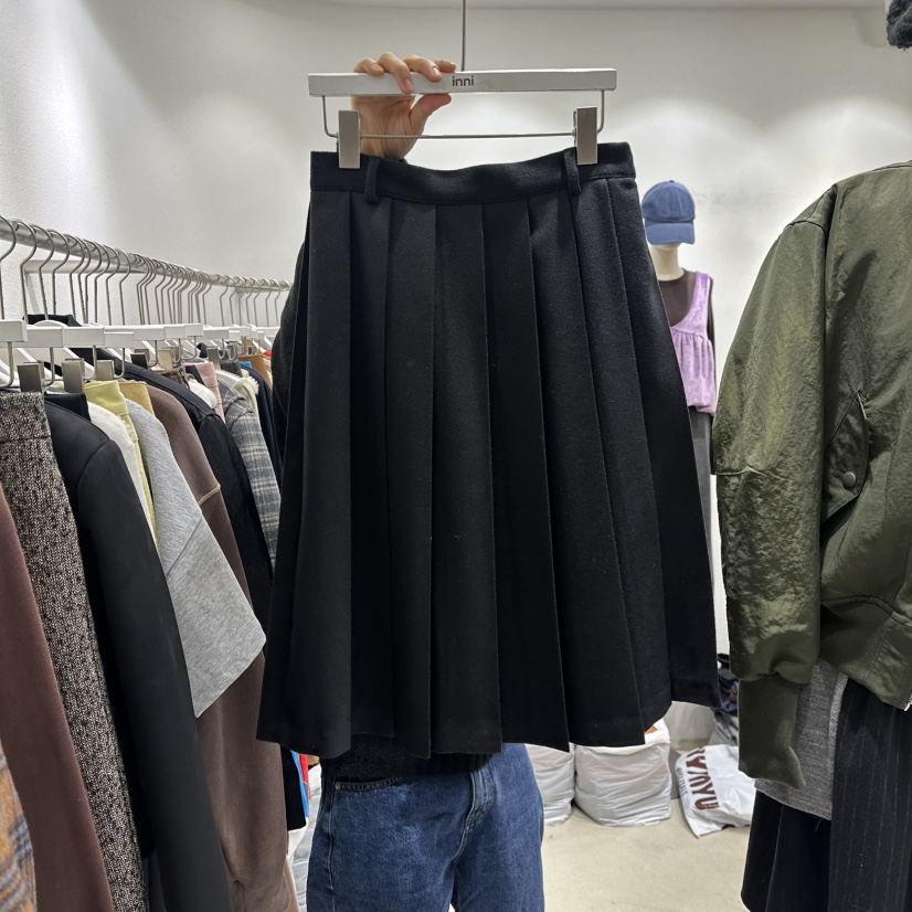 INNI東大門㊣直郵女裝新品時尚真品推薦半身裙中短裙百褶褶裙inni半身裙/中短裙圖色2