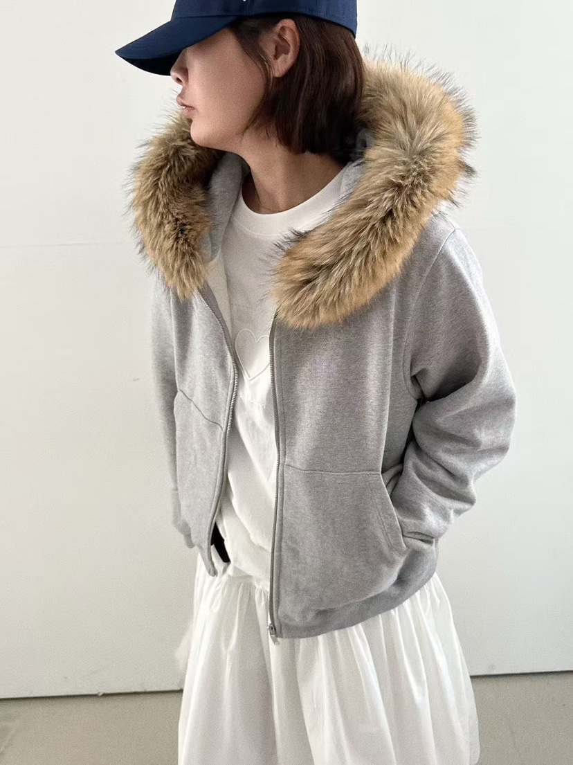 OLI SEOUL韓國代購㊣女裝新品時尚熱賣真品夾克連帽衫浣熊OLI SEOUL夾克