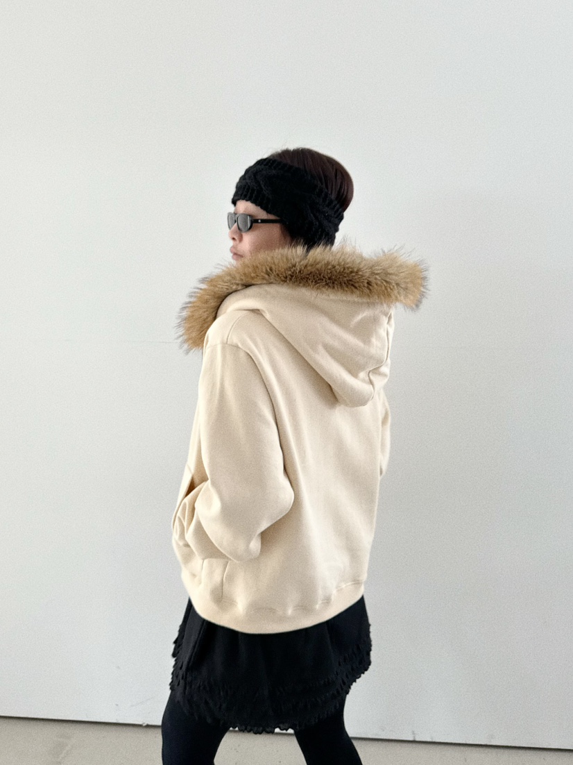 OLI SEOUL韓國代購㊣女裝新品時尚熱賣真品夾克連帽衫浣熊OLI SEOUL夾克