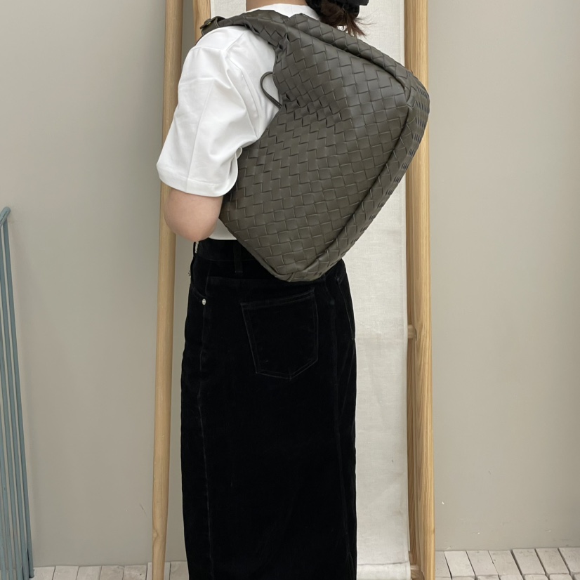 J PLACE韓國代購㊣女裝新款人氣25秋冬熱賣休閑手拿包腋下包J PLACE手拿包/腋下包