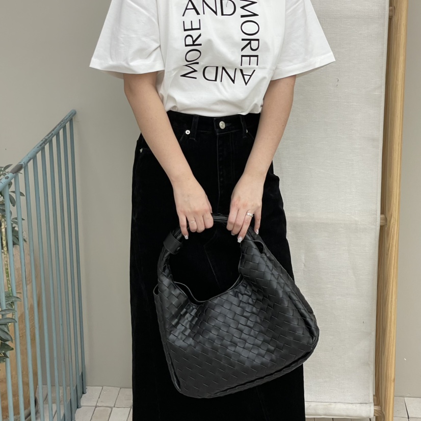 J PLACE韓國代購㊣女裝新款人氣25秋冬熱賣休閑手拿包腋下包J PLACE手拿包/腋下包