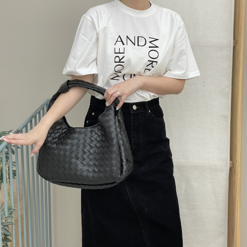 J PLACE韓國代購㊣女裝新款人氣25秋冬熱賣休閑手拿包腋下包J PLACE手拿包/腋下包