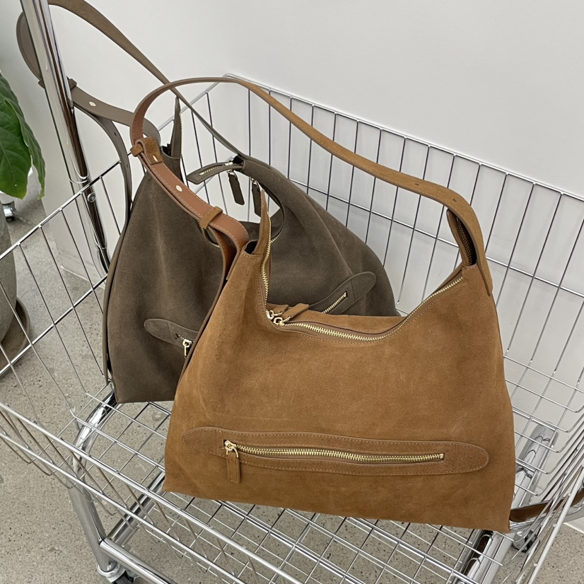 J PLACE東大門㊣代購女士新款人氣職業休閑單肩斜跨包拉鏈J PLACE單肩/斜跨包