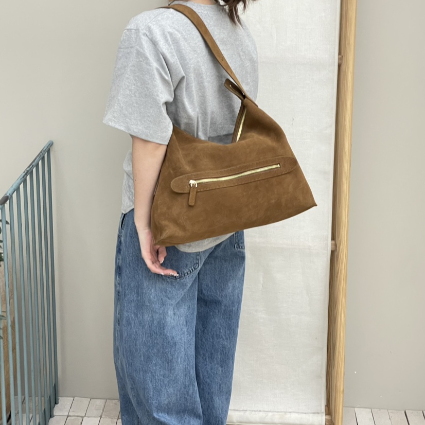 J PLACE東大門㊣代購女士新款人氣職業休閑單肩斜跨包拉鏈J PLACE單肩/斜跨包