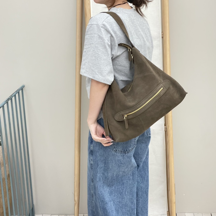 J PLACE東大門㊣代購女士新款人氣職業休閑單肩斜跨包拉鏈J PLACE單肩/斜跨包