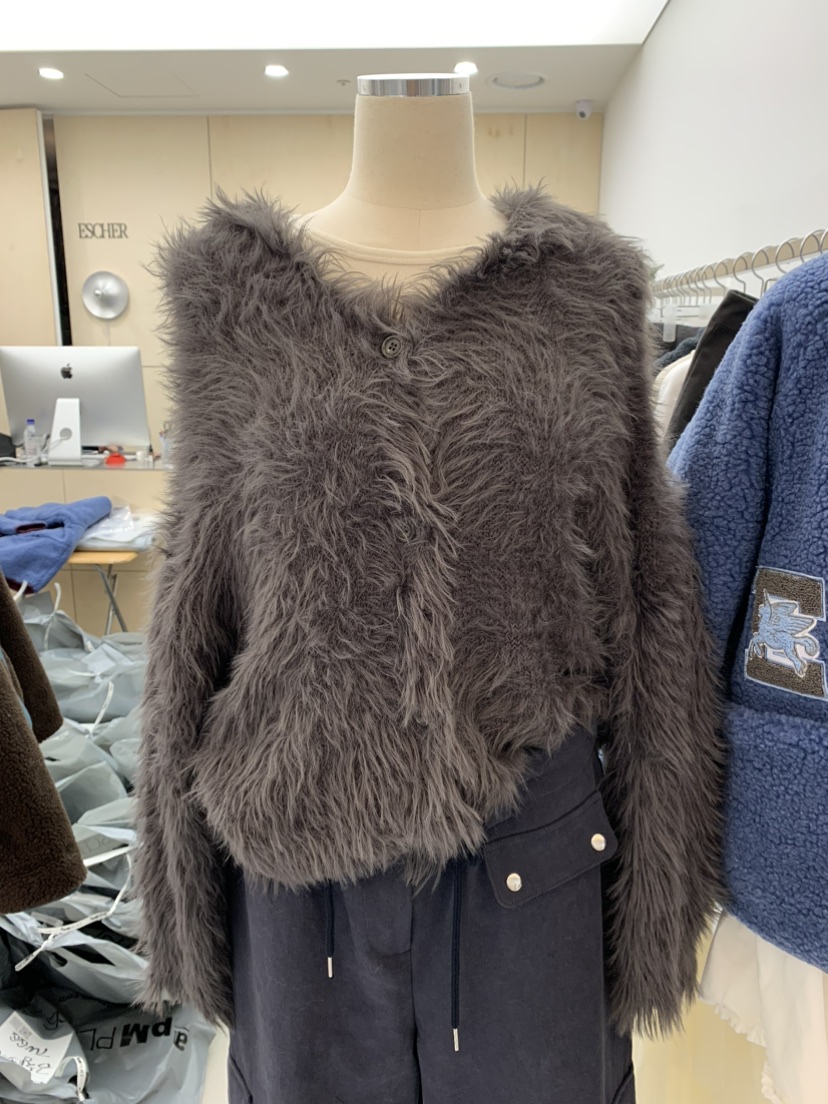 ESCHER韓國代購㊣女士新品休閑人氣真品推薦時尚針織衫泰迪熊ESCHER針織衫圖色1