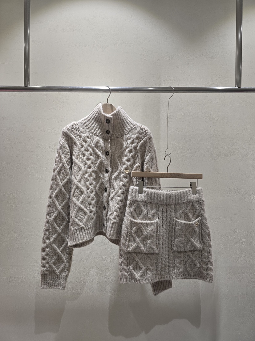 LIKEVAM東大門㊣代購女士新款休閑25秋冬人氣推薦熱賣時尚短裙LIKEVAM短裙