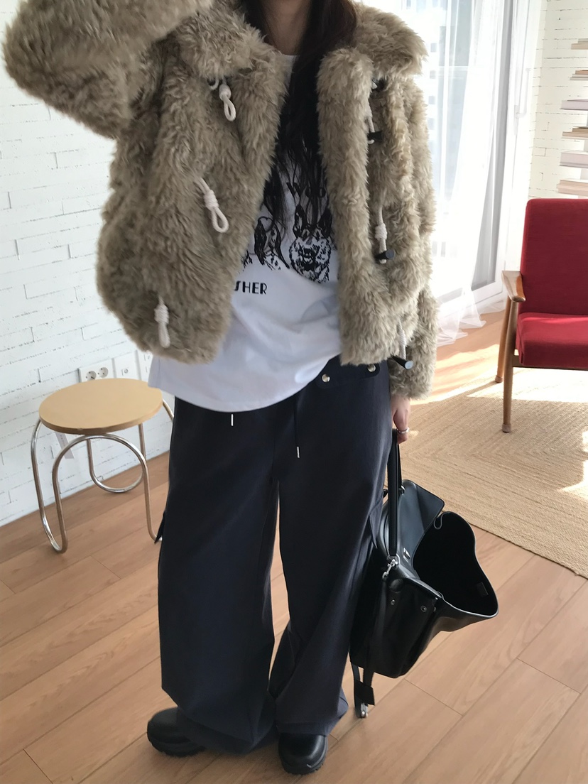 ESCHER韓國直郵㊣女裝新款真品職業時尚25秋冬人氣休閑熱賣T恤ESCHERT恤