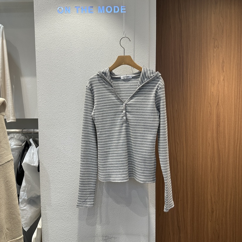 ON THE MODE韓國代購㊣女士新品25秋冬熱賣真品長袖T恤紐扣ON THE MODE長袖T恤圖色2