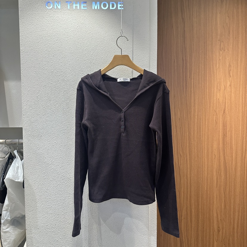 ON THE MODE韓國代購㊣女士新品25秋冬熱賣真品長袖T恤紐扣ON THE MODE長袖T恤圖色3