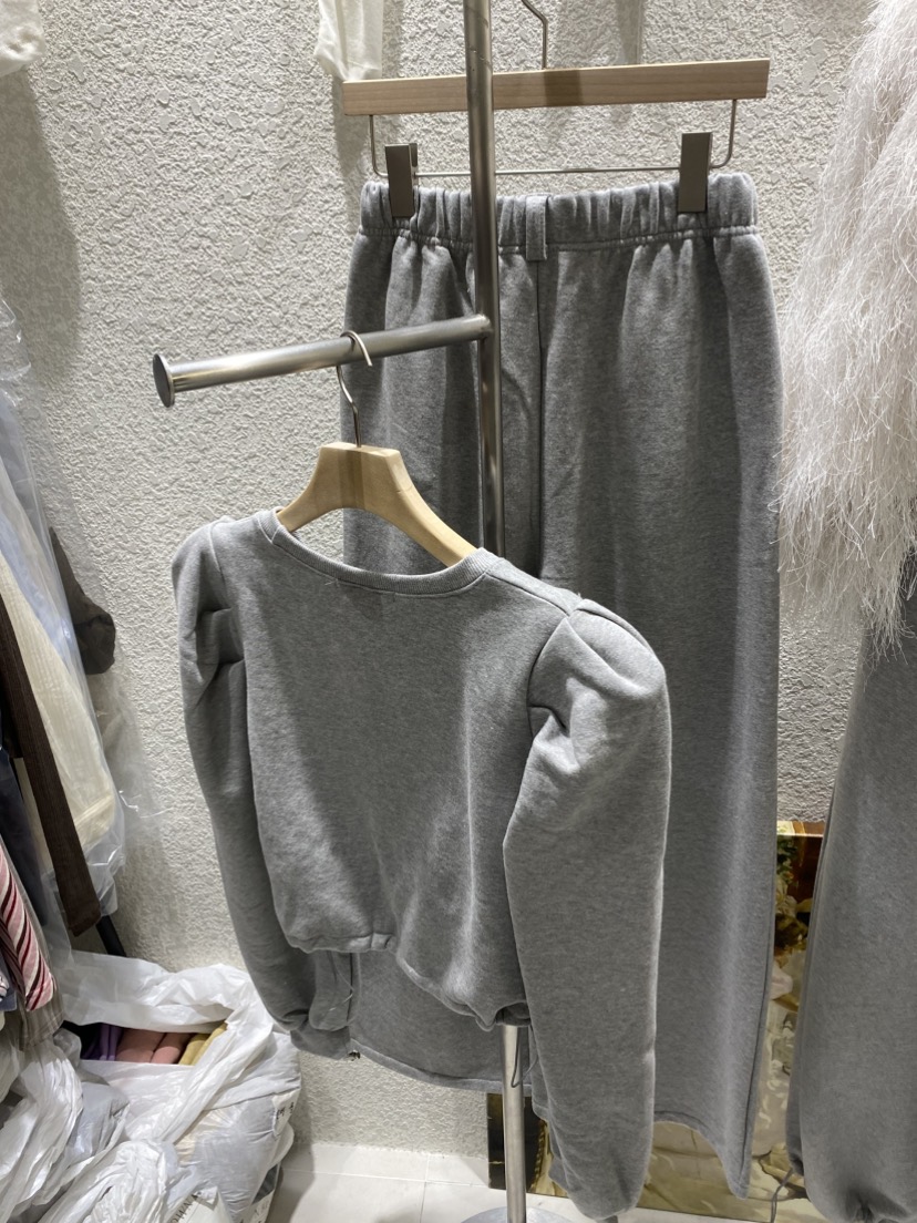 N BROWN東大門㊣代購女士新品推薦25秋冬休閑時尚人氣套裝絨N BROWN套裝