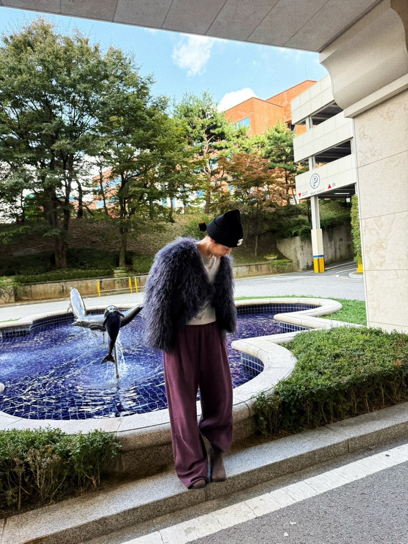 OLI SEOUL東大門㊣實拍女士新款25秋冬時尚熱賣人氣短款大衣OLI SEOUL短款大衣