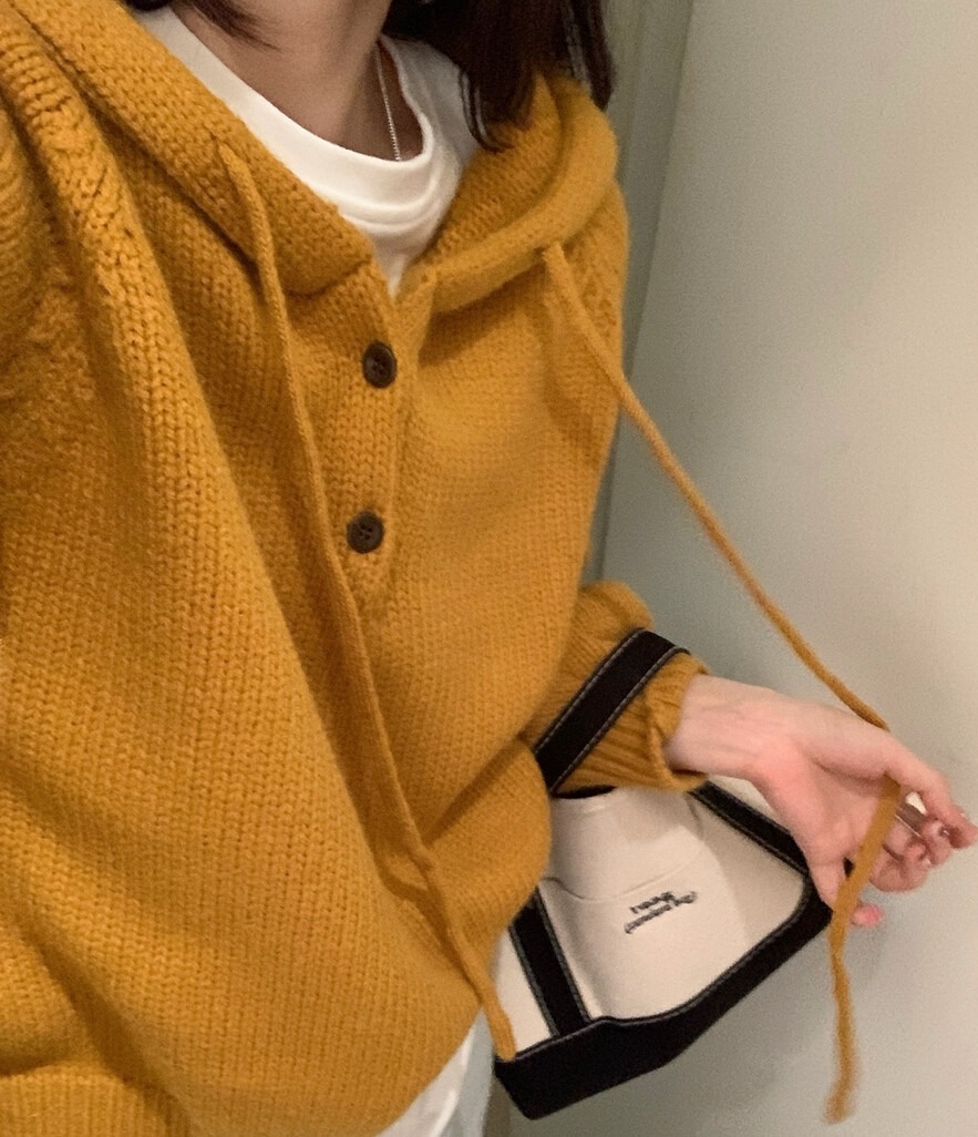 OLA韓國直郵㊣女裝新品熱賣休閑25秋冬職業針織衫連帽衫紐扣mellor/OLA針織衫