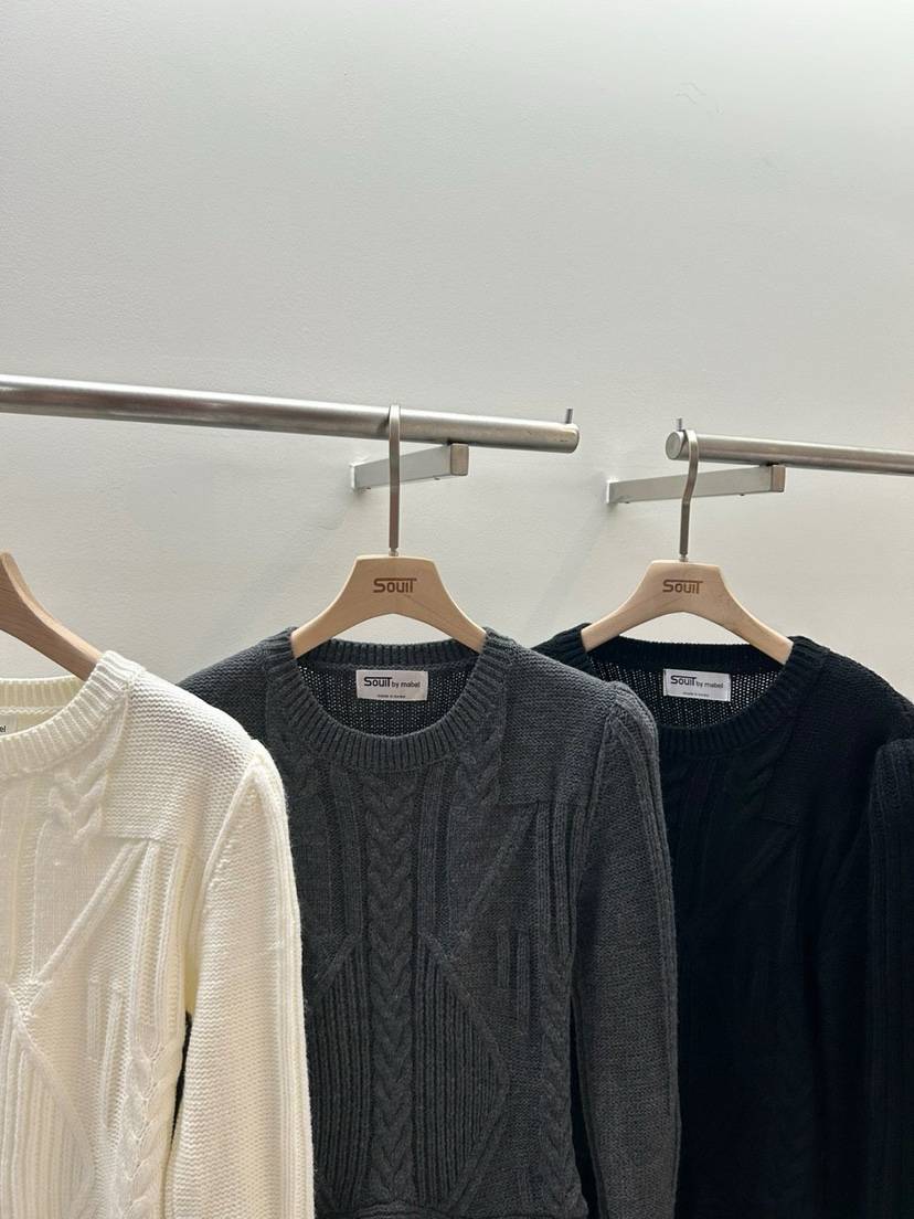 SOUIT東大門㊣直郵女裝新款真品熱賣休閑時尚25秋冬針織衫荷葉邊SOUIT by mabel-L針織衫