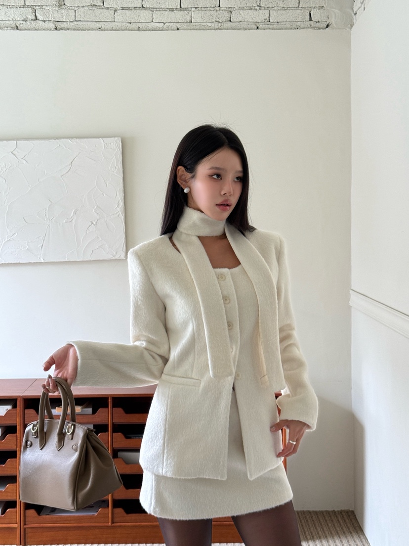 FOUREIGHT東大門㊣實拍女士新品時尚推薦25秋冬熱賣夾克含脖帶FOUR EIGHT夾克