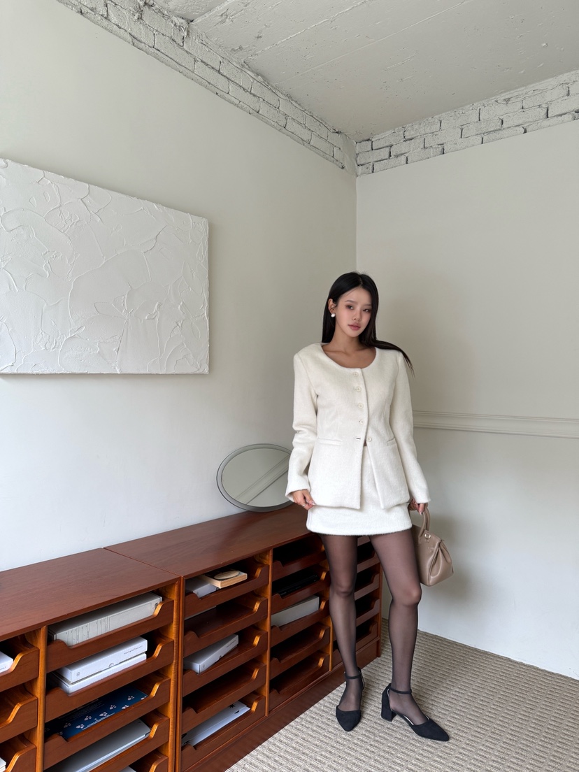 FOUREIGHT東大門㊣實拍女士新品時尚推薦25秋冬熱賣夾克含脖帶FOUR EIGHT夾克