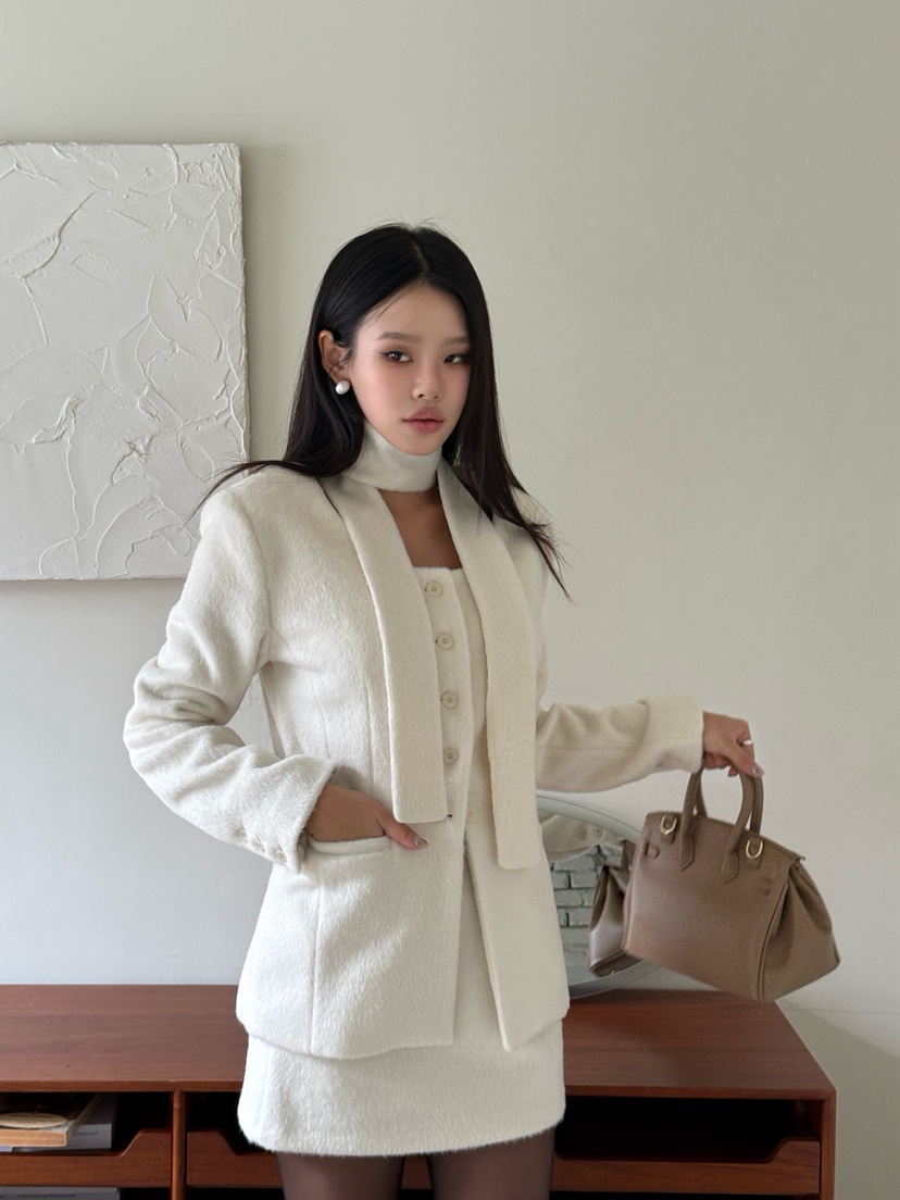 FOUREIGHT東大門㊣實拍女士新品時尚推薦25秋冬熱賣夾克含脖帶FOUR EIGHT夾克