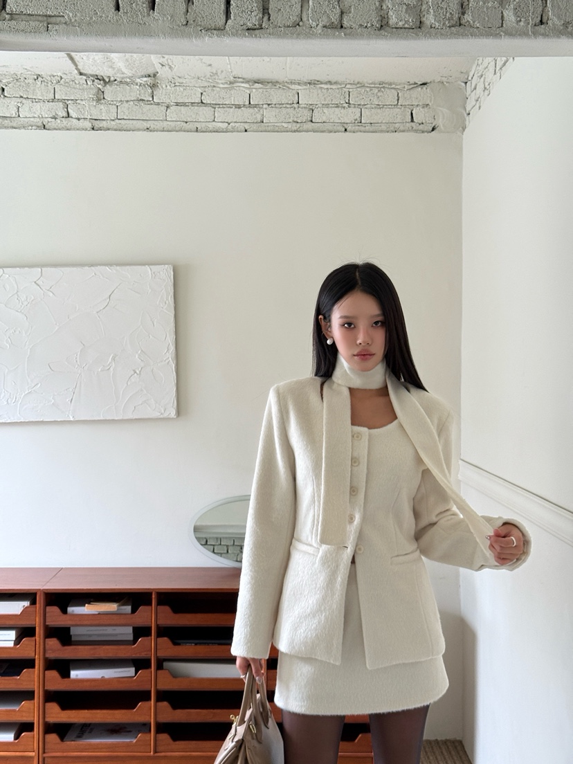 FOUREIGHT東大門㊣實拍女士新品時尚推薦25秋冬熱賣夾克含脖帶FOUR EIGHT夾克