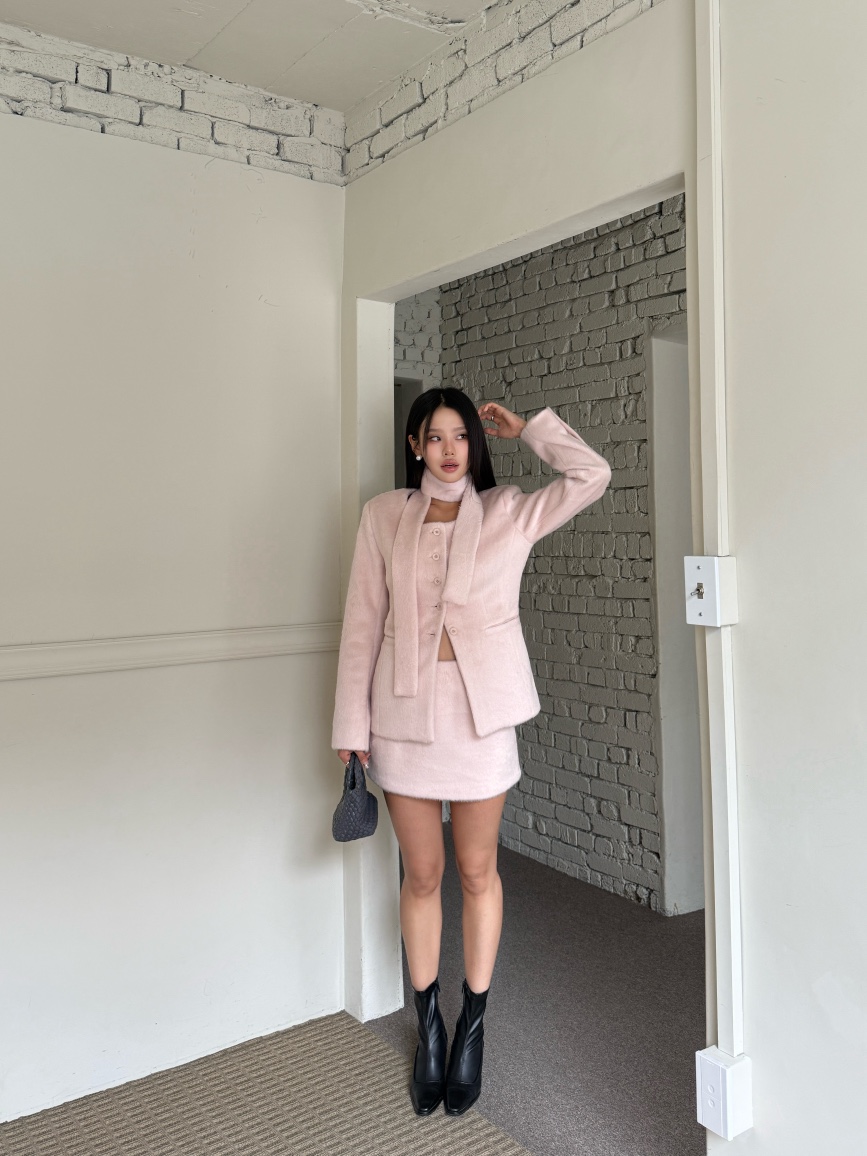 FOUREIGHT東大門㊣實拍女士新品時尚推薦25秋冬熱賣夾克含脖帶FOUR EIGHT夾克