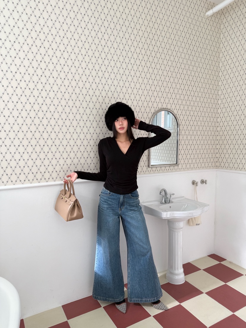 FOUREIGHT韓國直郵㊣女士新款休閑人氣熱賣時尚推薦長袖T恤FOUR EIGHT長袖T恤