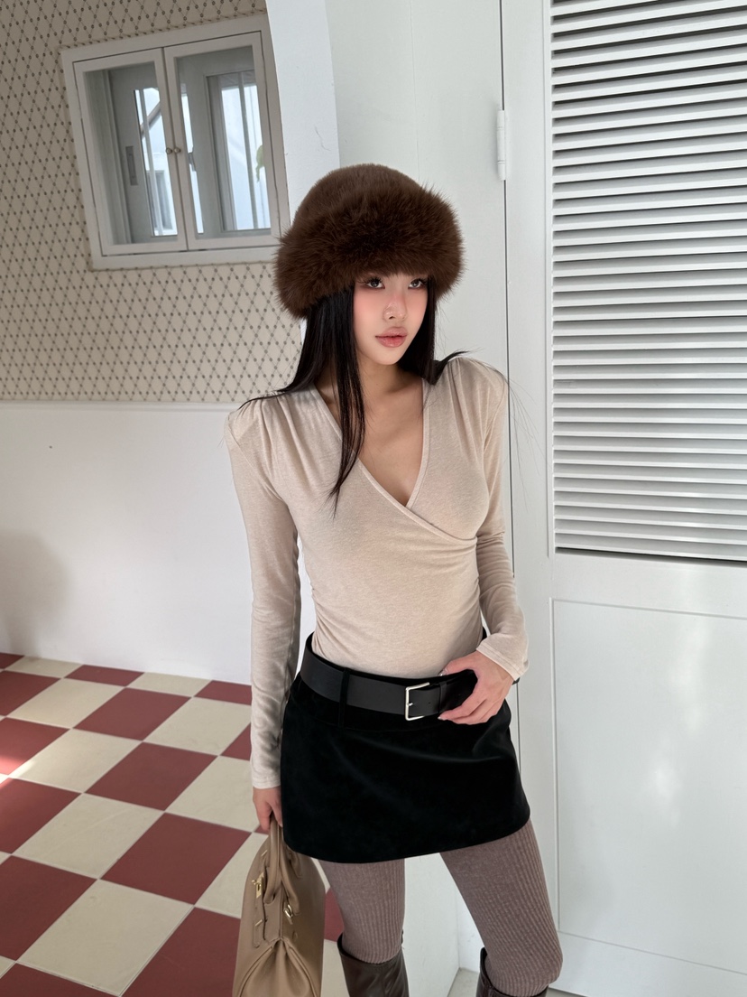 FOUREIGHT韓國直郵㊣女士新款休閑人氣熱賣時尚推薦長袖T恤FOUR EIGHT長袖T恤