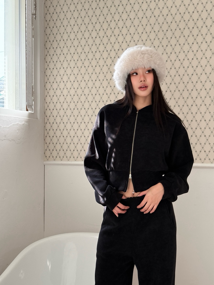 FOUREIGHT東大門㊣實拍女士新品推薦人氣25秋冬時尚休閑衛衣FOUR EIGHT衛衣