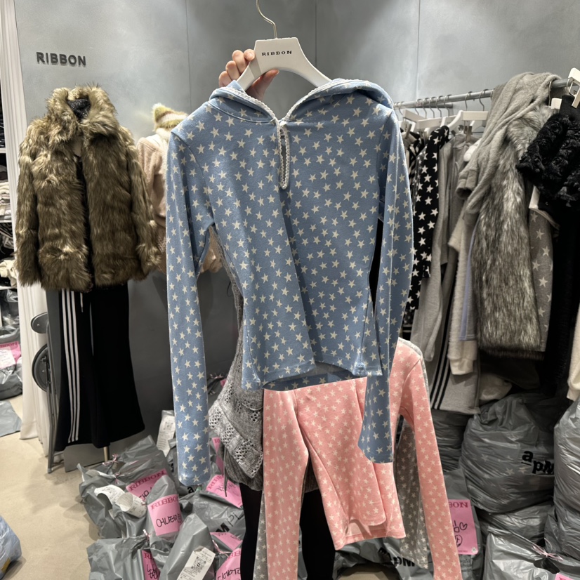 RIBBON東大門㊣實拍女士新款職業熱賣時尚人氣25秋冬長袖T恤兜帽RIBBON長袖T恤圖色3