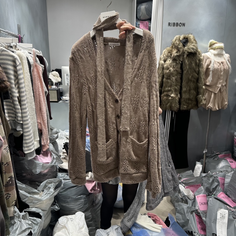 RIBBON東大門㊣實拍女士新款25秋冬休閑推薦熱賣針織衫含脖帶RIBBON針織衫圖色2