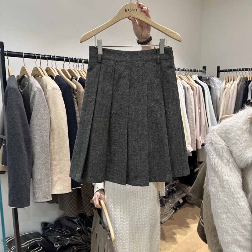 M.G.N韓國代購㊣女士新款推薦時尚休閑25秋冬半身裙中短裙羊毛MAGNET半身裙/中短裙圖色2