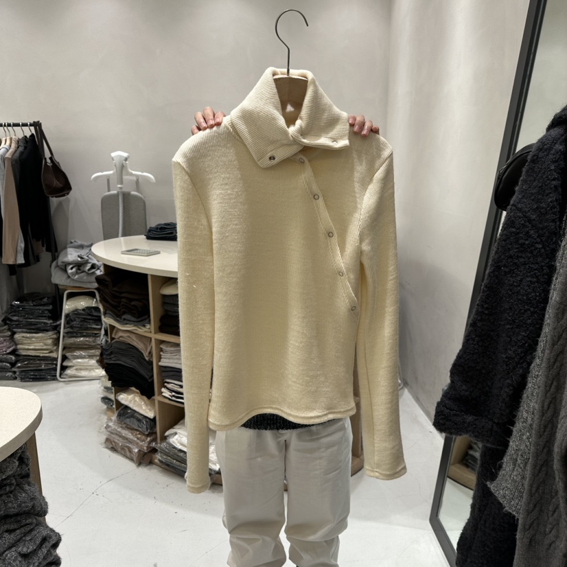 AURA東大門㊣代購女士新品職業推薦25秋冬人氣熱賣針織衫高領Au ra針織衫圖色1