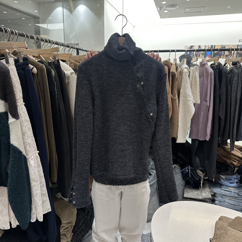 AURA東大門㊣代購女士新品職業推薦25秋冬人氣熱賣針織衫高領Au ra針織衫圖色3