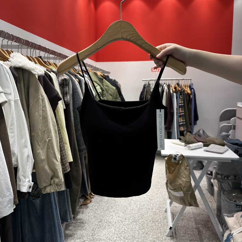 ATPZ東大門㊣代購女裝新款人氣時尚職業推薦25秋冬吊帶背心ATTENTION PLEAES吊帶/背心圖色4黑色