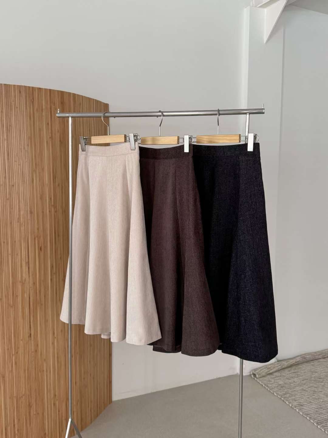 MELON韓國直郵㊣女裝新款熱賣職業人氣時尚推薦休閑25秋冬長裙MELON長裙圖色2左二色