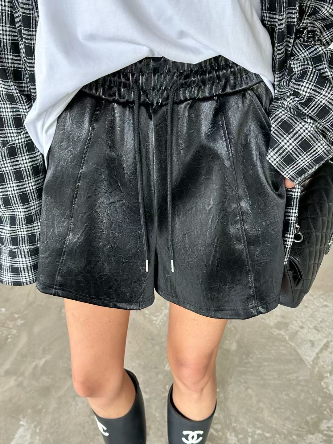 FAVOR韓國代購㊣女士新品時尚熱賣休閑職業人氣推薦25秋冬短褲ARRICCHISI短褲圖色1