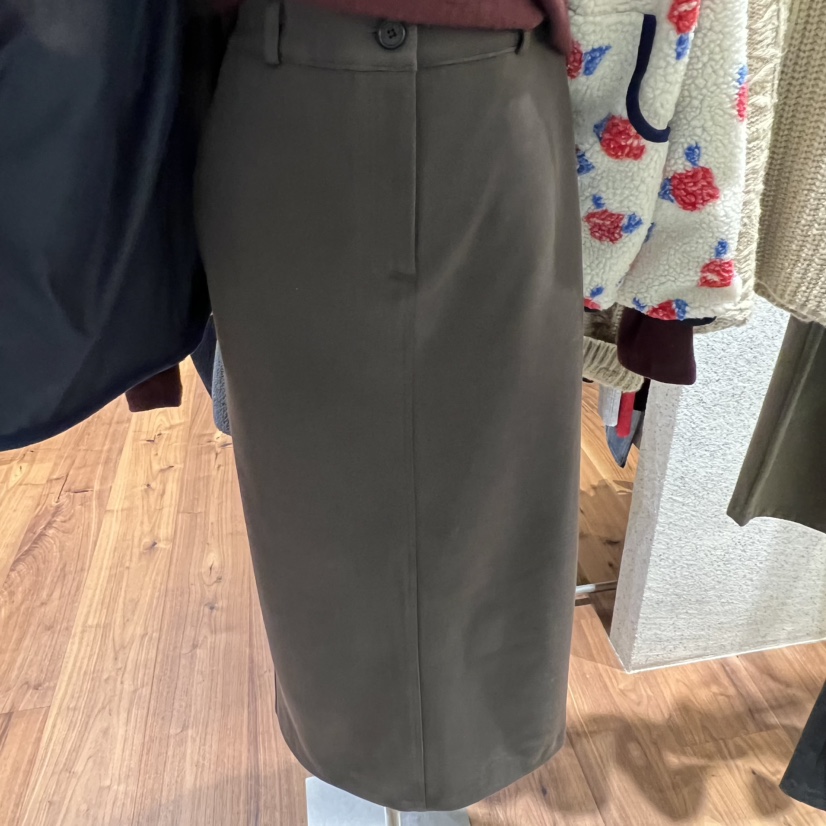 COMELY東大門㊣代購女士新款25秋冬推薦休閑時尚半身裙中短裙COMELY半身裙/中短裙圖色1