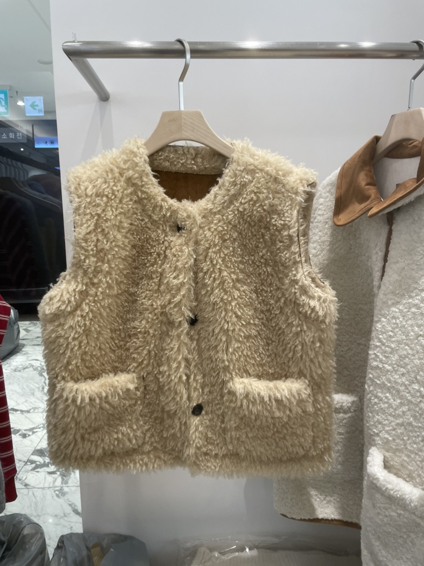 A P-STUDIO東大門㊣直郵女士新品25秋冬時尚休閑馬甲羊毛A P-STUDIO馬甲圖色2